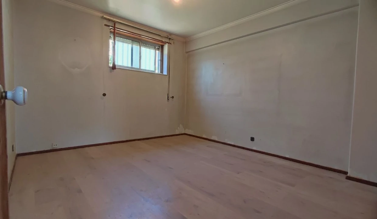 Apartamento T2 para Venda em Odivelas Foto 8