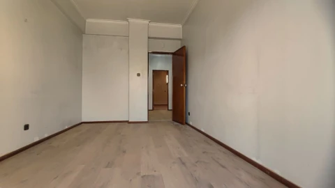 Apartamento T2 para Venda em Odivelas
