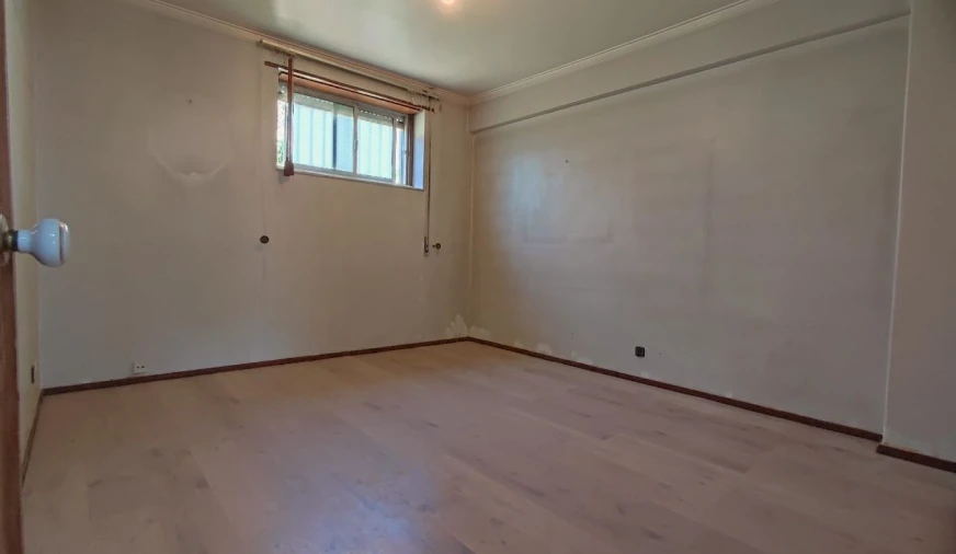 Apartamento T2 para Venda em Odivelas Foto 8