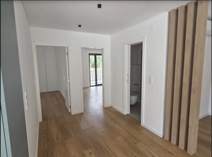 Apartamento T2 para Venda em Alcabideche Foto 6