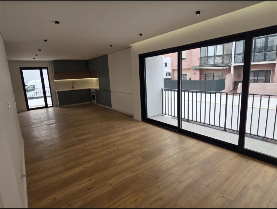Apartamento T2 para Venda em Alcabideche Foto 6