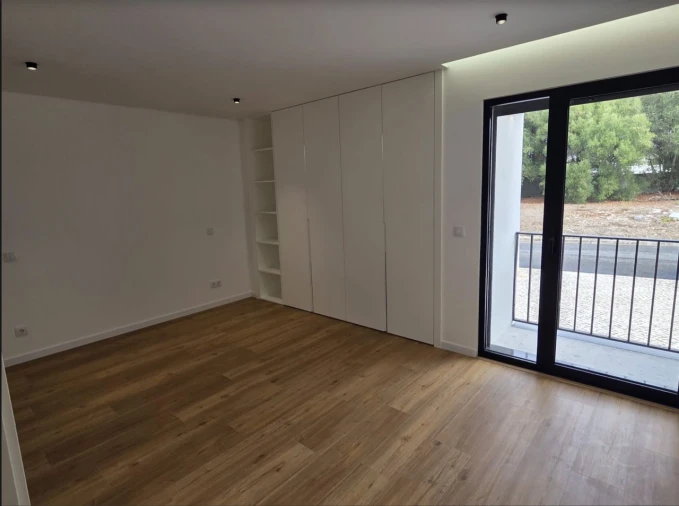 Apartamento T2 para Venda em Alcabideche Foto 15