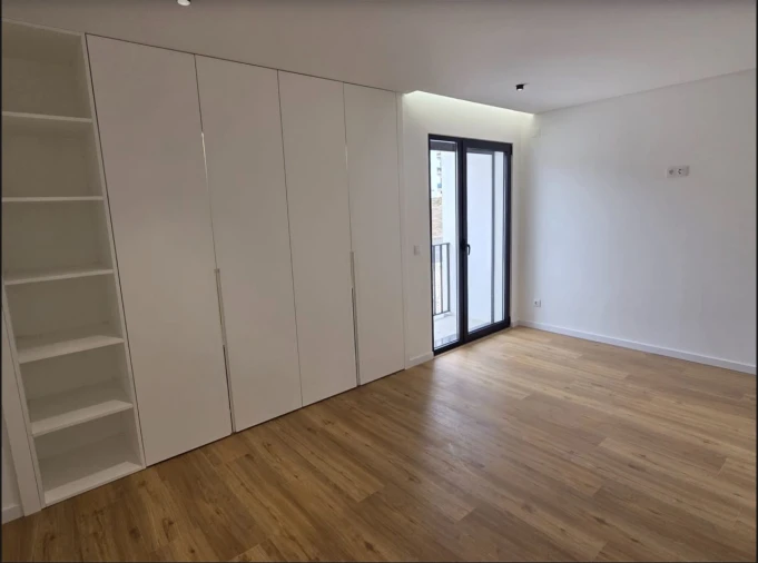Apartamento T2 para Venda em Alcabideche Foto 12
