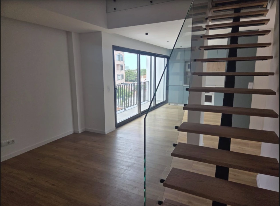 Apartamento T2 para Venda em Alcabideche Foto 15