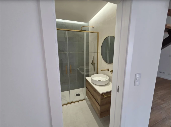 Apartamento T2 para Venda em Alcabideche Foto 7