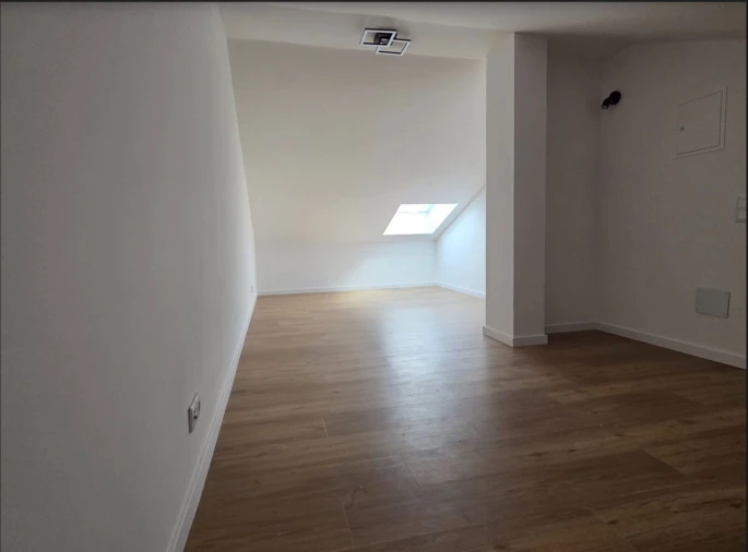 Apartamento T2 para Venda em Alcabideche Foto 10