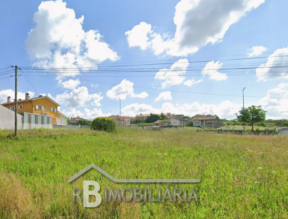 Terreno para Venda em Oiã Foto 4