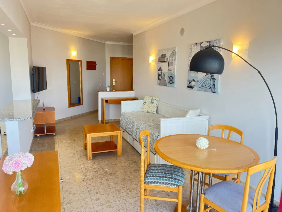 Apartamento T1 para Arrendamento em Portimão Foto 1