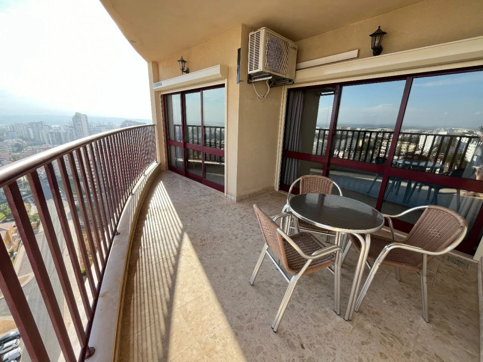 Apartamento T1 para Arrendamento em Portimão Foto 6