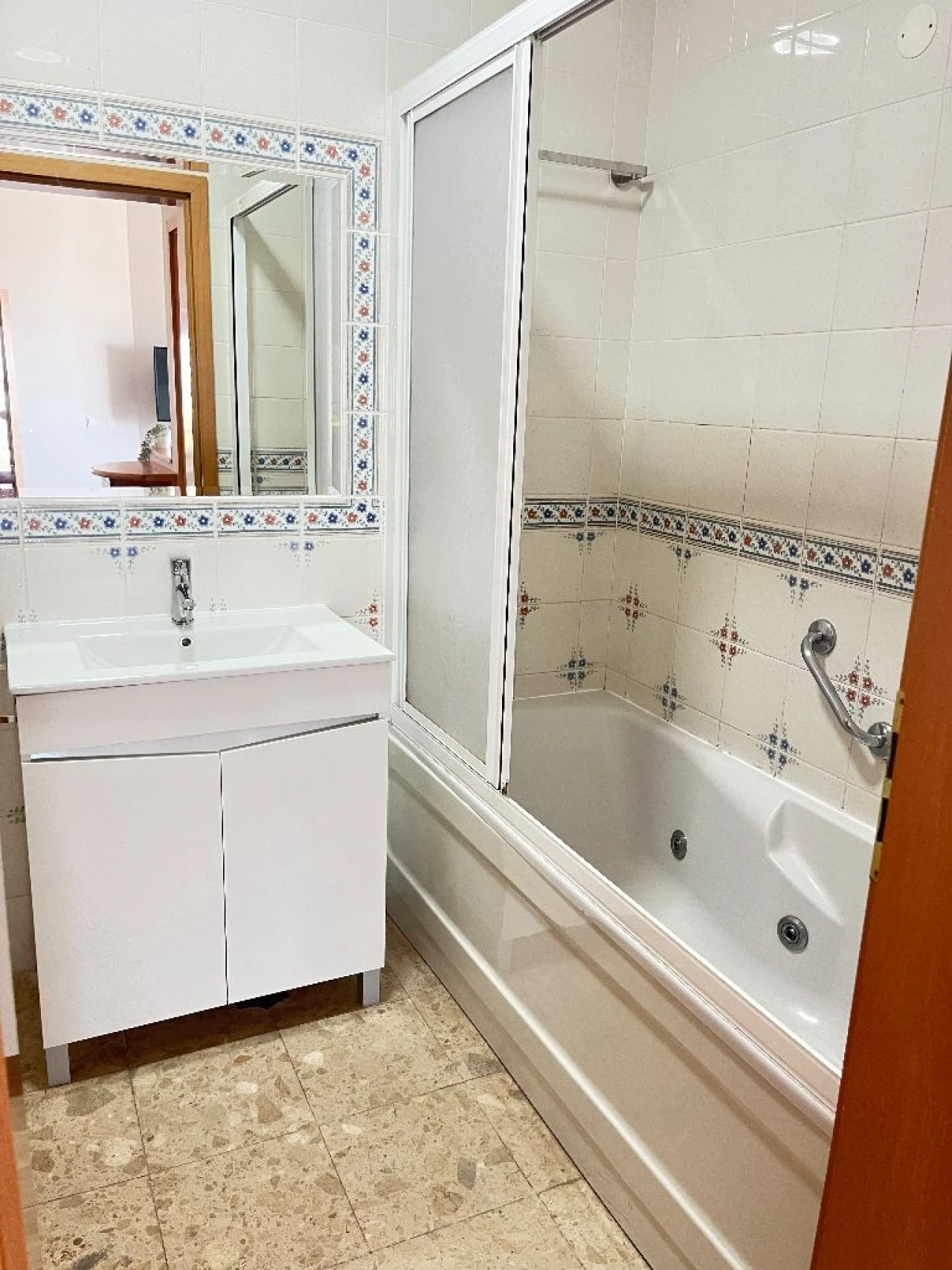 Apartamento T1 para Arrendamento em Portimão Foto 7