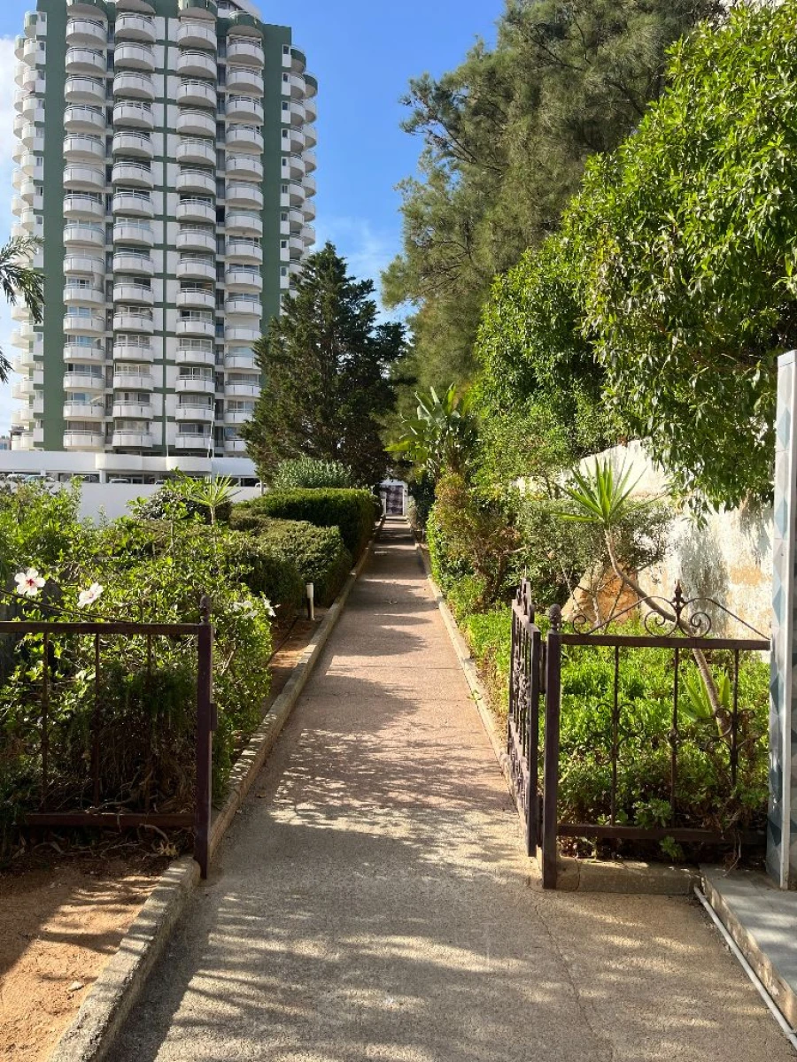 Apartamento T1 para Arrendamento em Portimão Foto 11