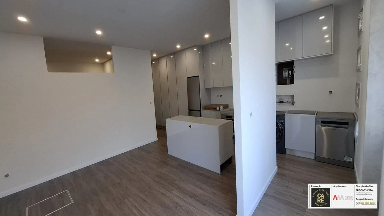 Apartamento T2 para Venda em Rinchoa Foto 1