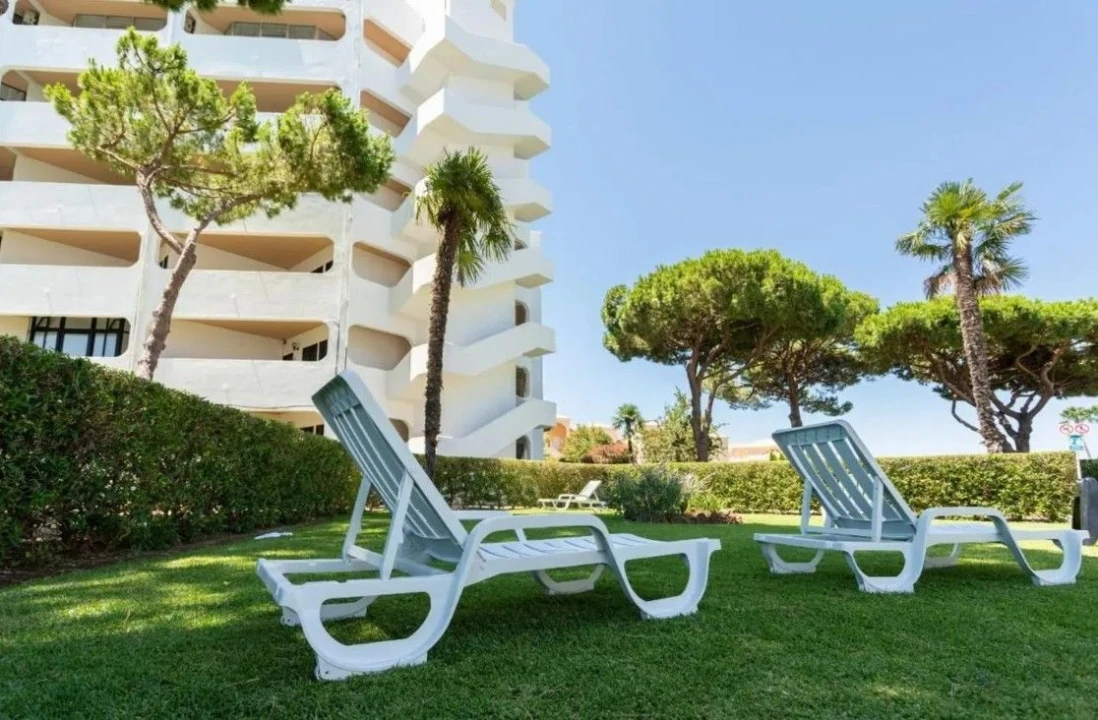 Apartamento para Arrendamento em Vilamoura Foto 6