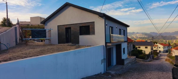 Apartamento T3 para Venda em Vila Meã