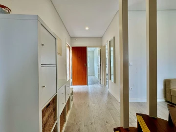 Apartamento T3 para Arrendamento em Queluz