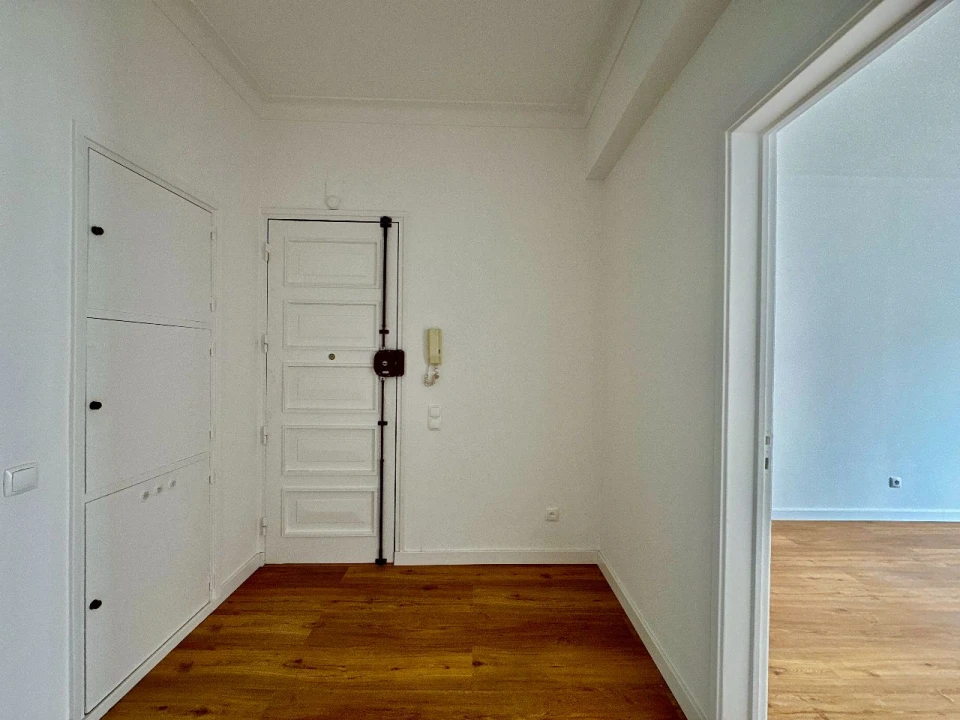 Apartamento T2 para Arrendamento em Lisboa Foto 3