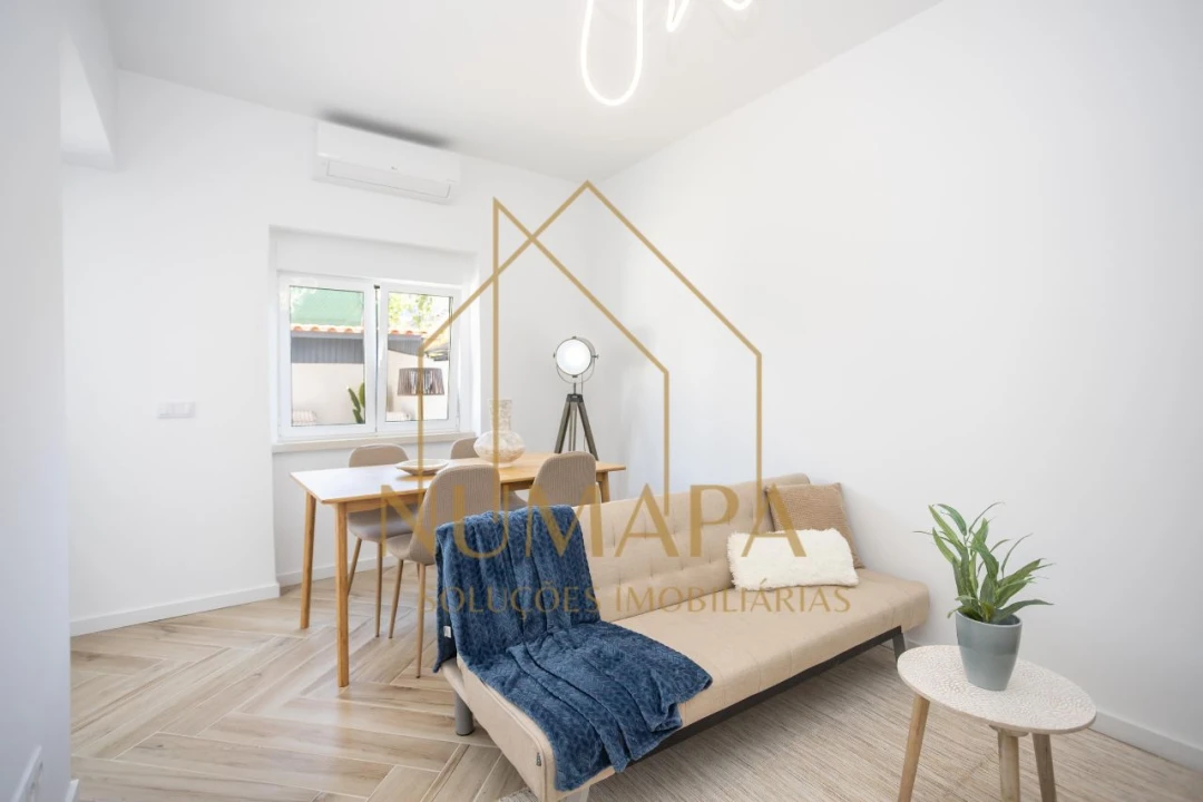 Apartamento T2 para Venda em Almada Foto 13