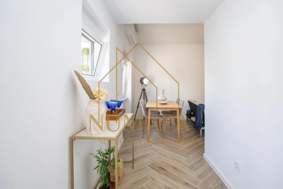 Apartamento T2 para Venda em Almada Foto 11