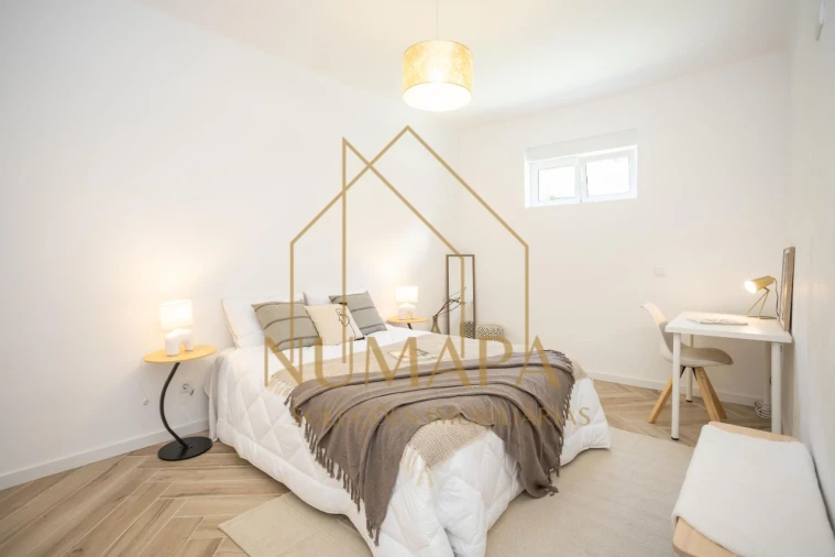 Apartamento T2 para Venda em Almada Foto 19