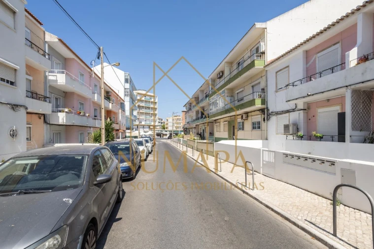 Apartamento T2 para Venda em Almada Foto 25