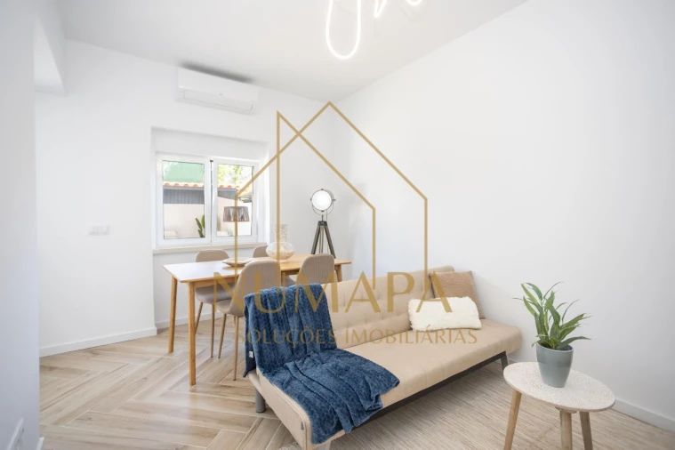Apartamento T2 para Venda em Almada Foto 13
