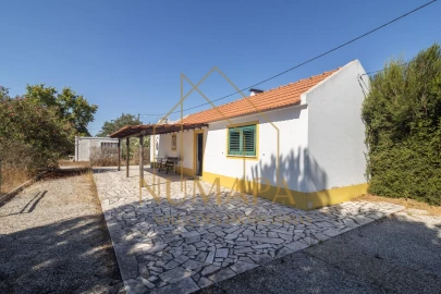 Terreno para Venda em Santo Isidro de Pegões