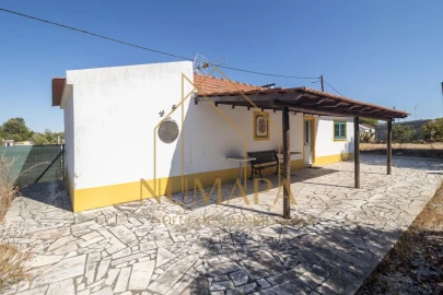 Terreno para Venda em Santo Isidro de Pegões