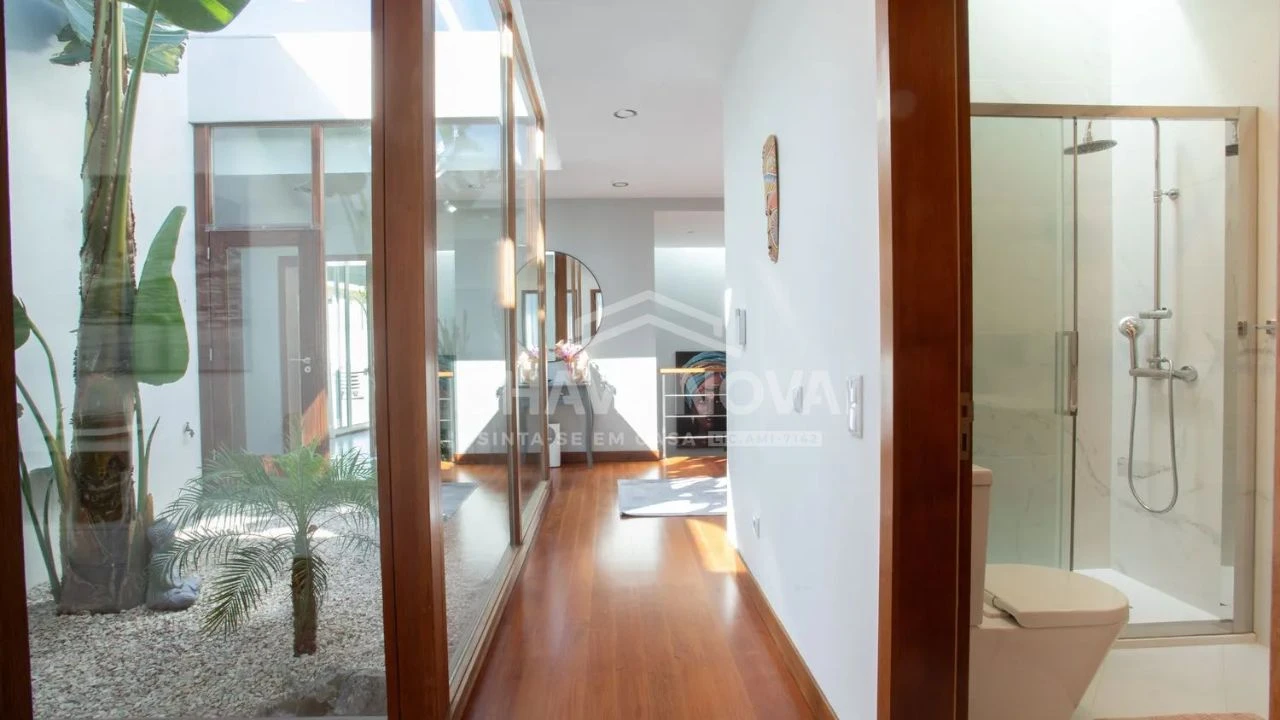 Moradia T4 para Venda em Espinho Foto 4