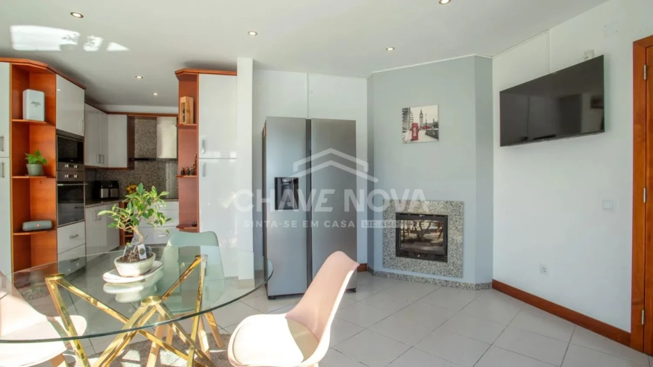 Moradia T4 para Venda em Espinho Foto 26