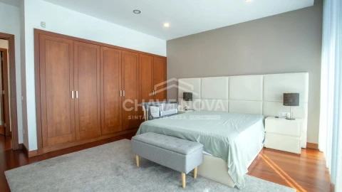 Moradia T4 para Venda em Espinho