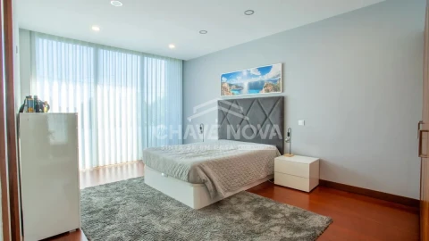 Moradia T4 para Venda em Espinho
