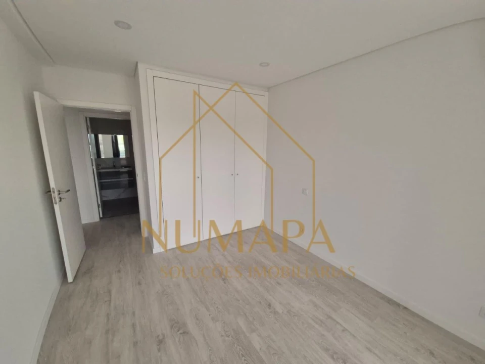 Apartamento T2 para Venda em Paio Pires Foto 15