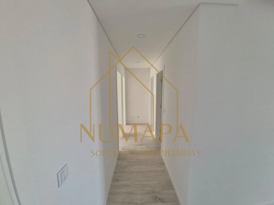 Apartamento T2 para Venda em Paio Pires Foto 19