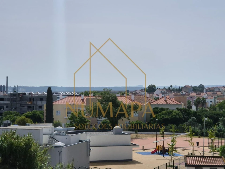Apartamento T2 para Venda em Paio Pires Foto 25