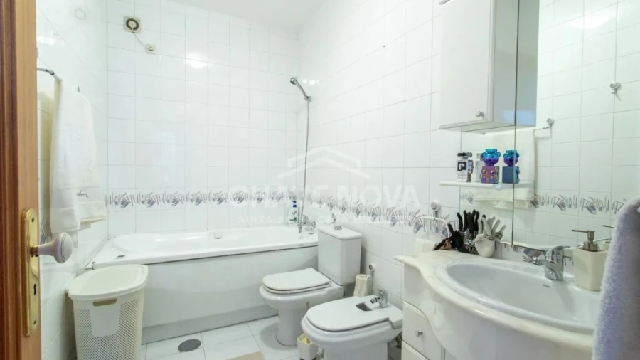 Apartamento T3 para Venda em Lourosa Foto 18