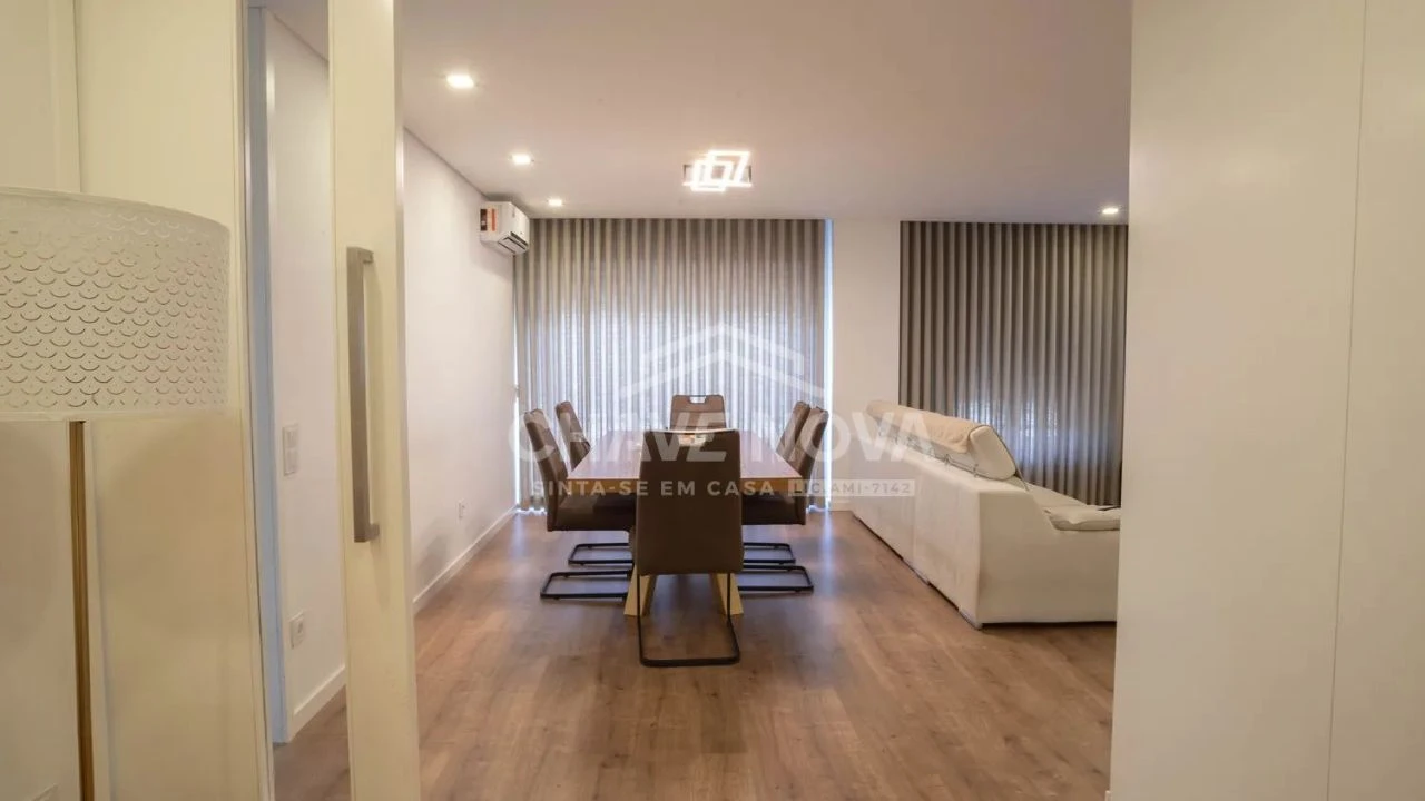Apartamento T3 para Venda em São João da Madeira Foto 8