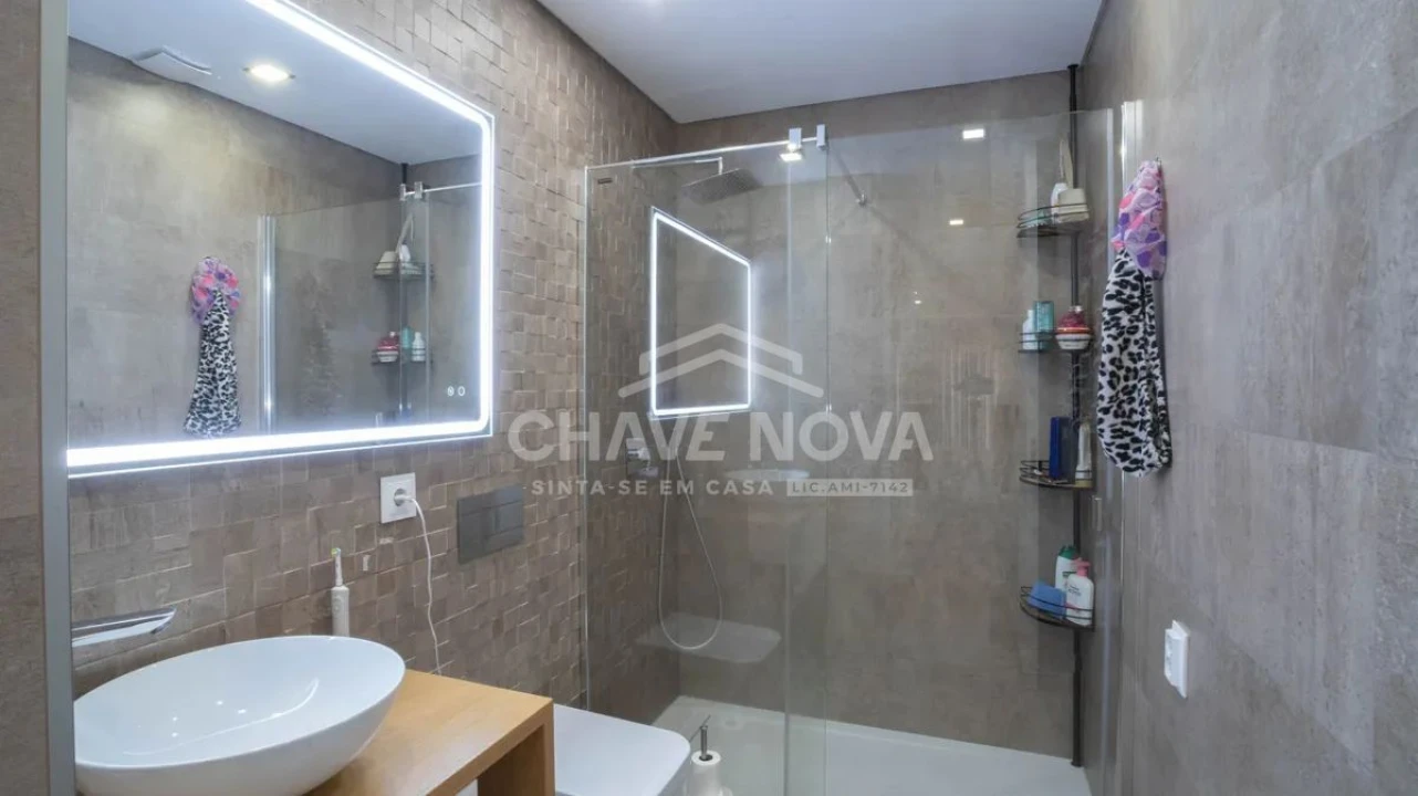 Apartamento T3 para Venda em São João da Madeira Foto 29