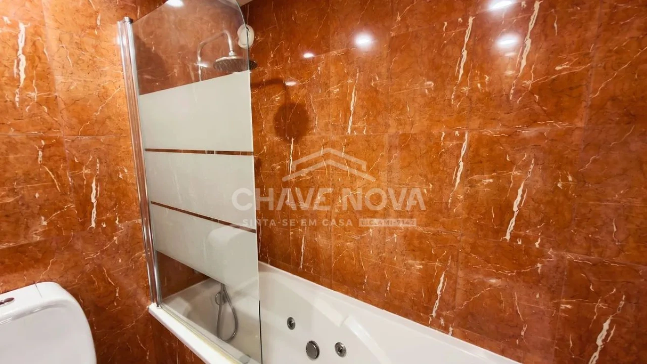 Apartamento T2 para Venda em Vila Nova de Gaia Foto 32