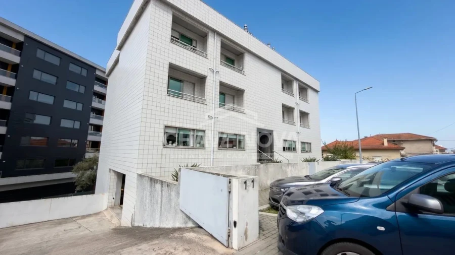 Apartamento T2 para Venda em Vila Nova de Gaia Foto 31