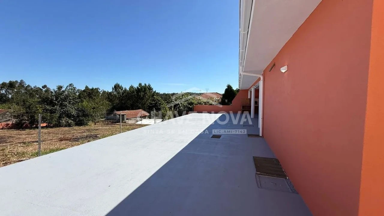 Moradia T3 para Venda em Mouchão Foto 6