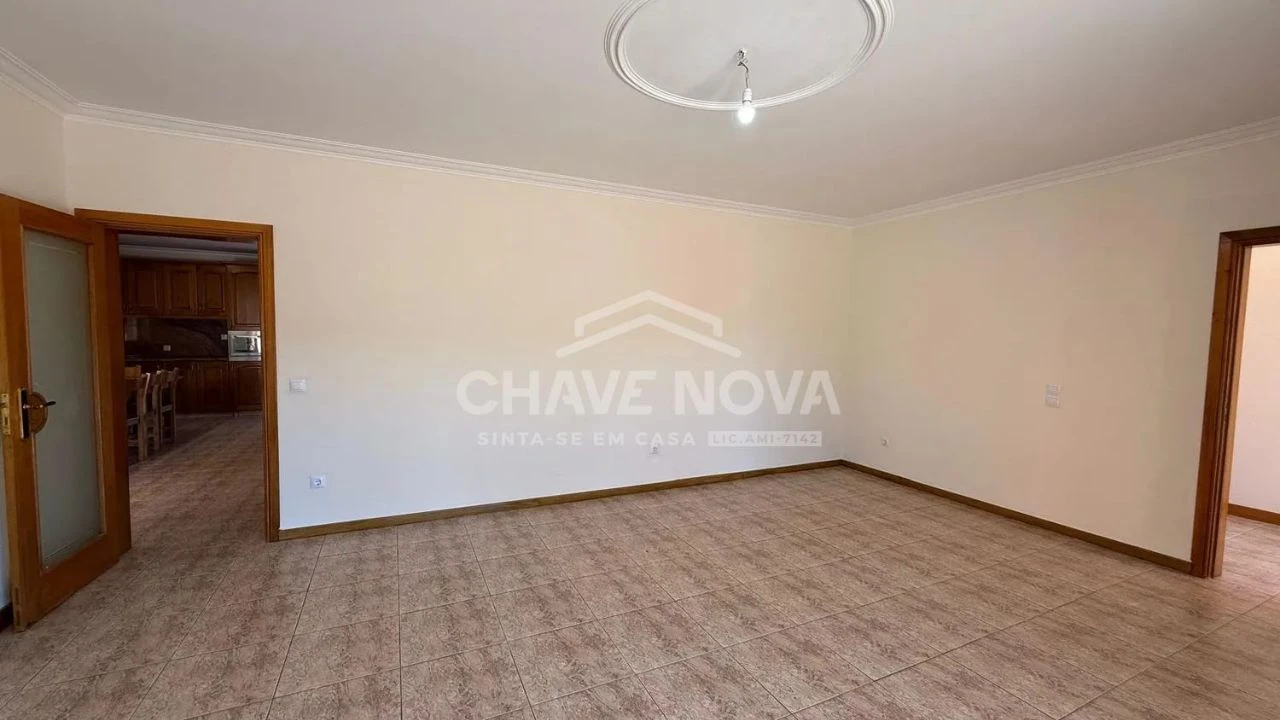 Moradia T3 para Venda em Mouchão Foto 10
