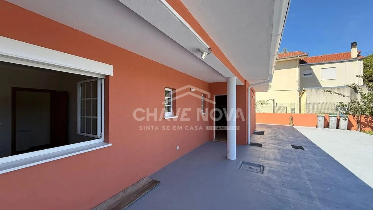 Moradia T3 para Venda em Mouchão Foto 14