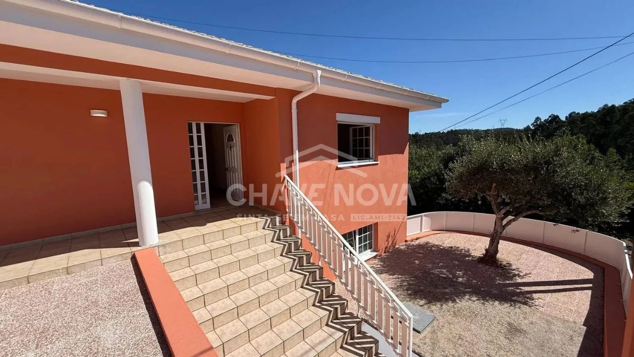 Moradia T3 para Venda em Mouchão Foto 21