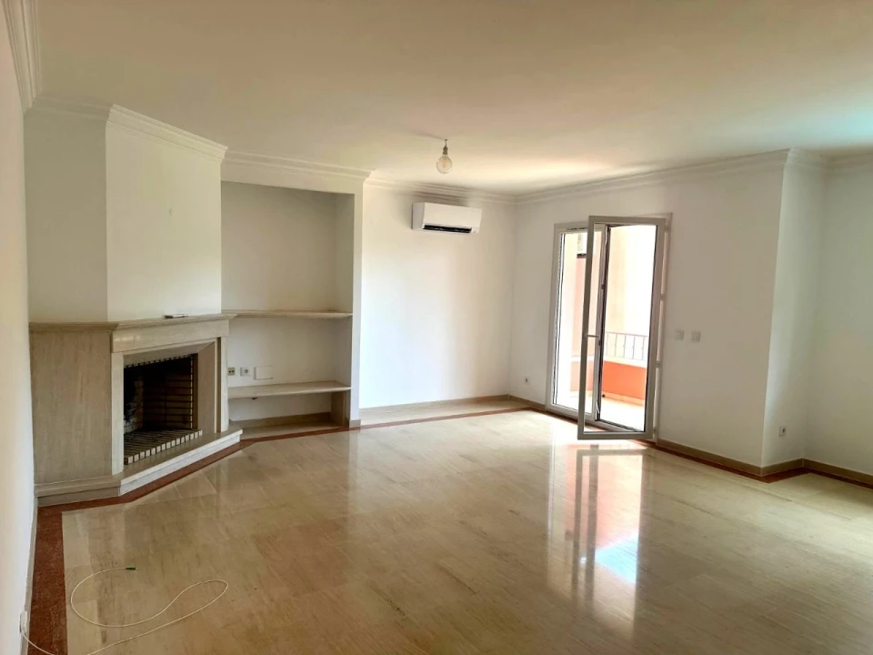 Apartamento T2 para Arrendamento em Cascais Foto 1