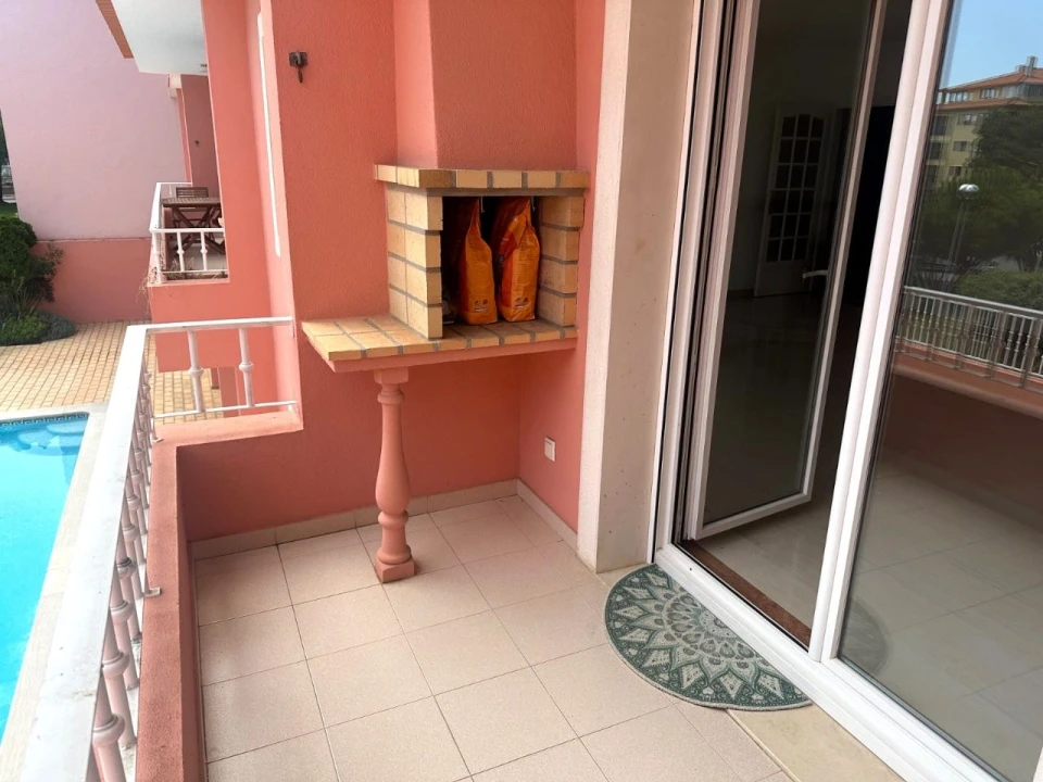 Apartamento T2 para Arrendamento em Cascais Foto 5
