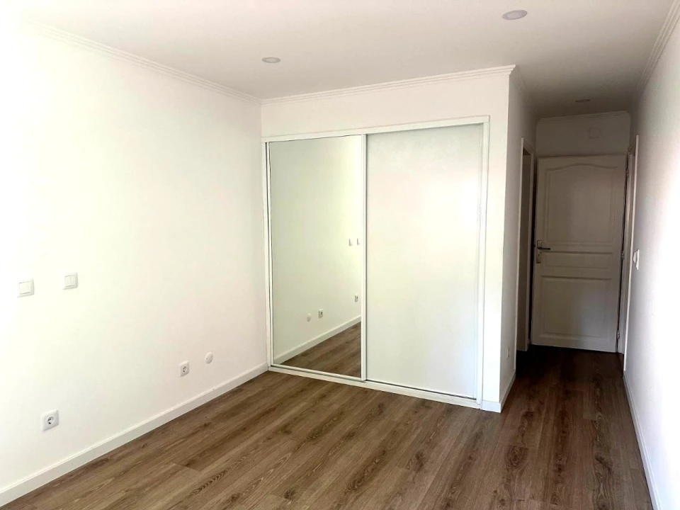 Apartamento T2 para Arrendamento em Cascais Foto 14