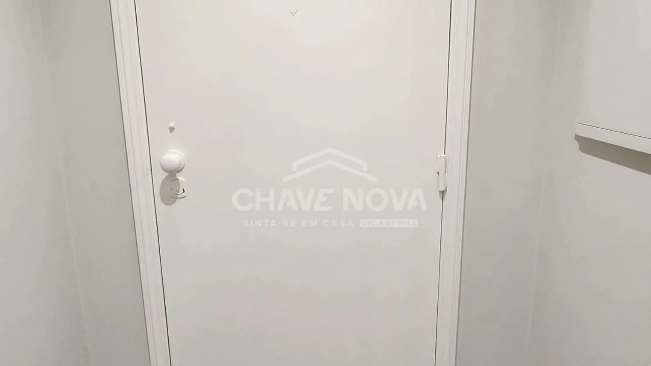 Apartamento T1 para Venda em Vila Nova de Gaia Foto 2