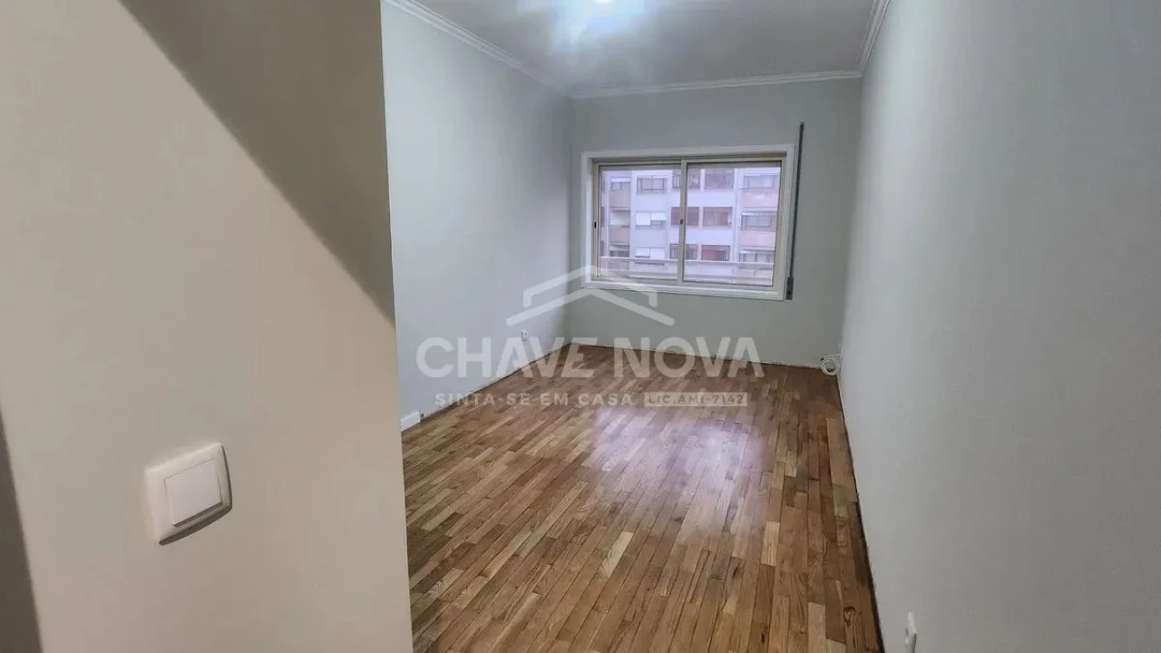 Apartamento T1 para Venda em Vila Nova de Gaia Foto 23