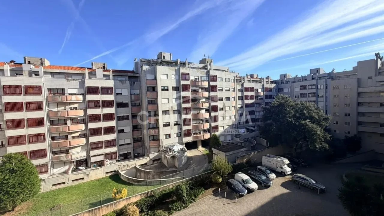 Apartamento T1 para Venda em Vila Nova de Gaia Foto 30