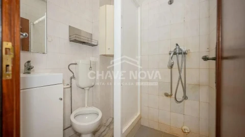 Apartamento T2 para Venda em Vila Nova de Gaia